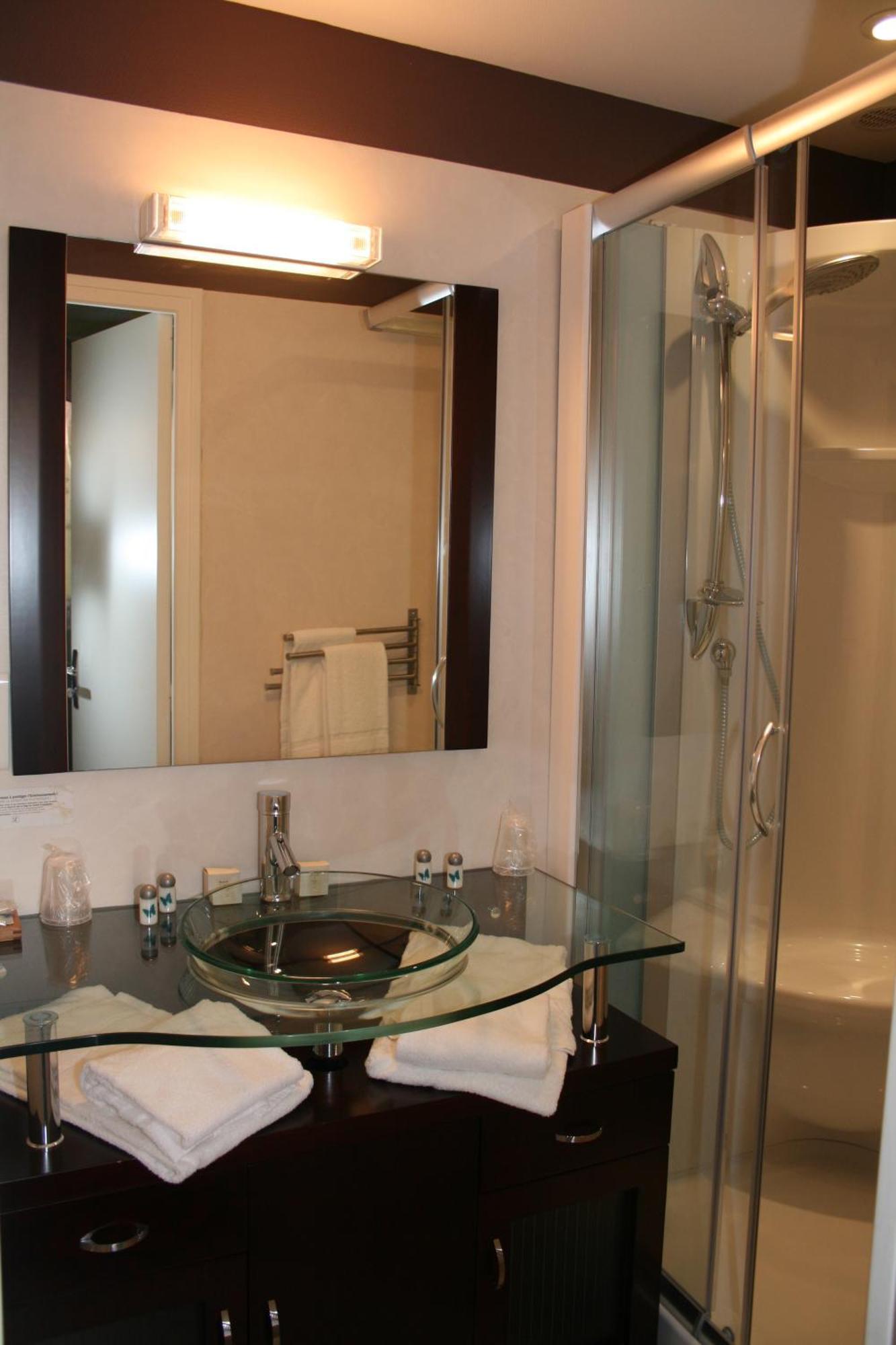 Logis Deshors-Foujanet Hotel Chamboulive Ngoại thất bức ảnh