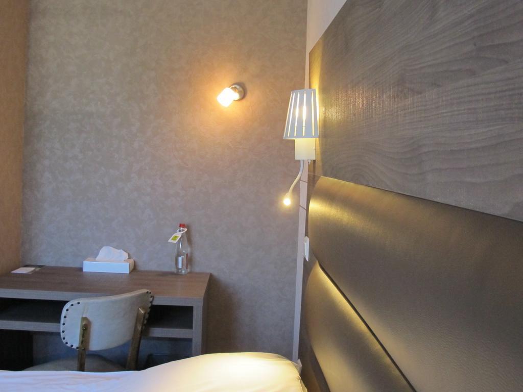 Logis Deshors-Foujanet Hotel Chamboulive Ngoại thất bức ảnh