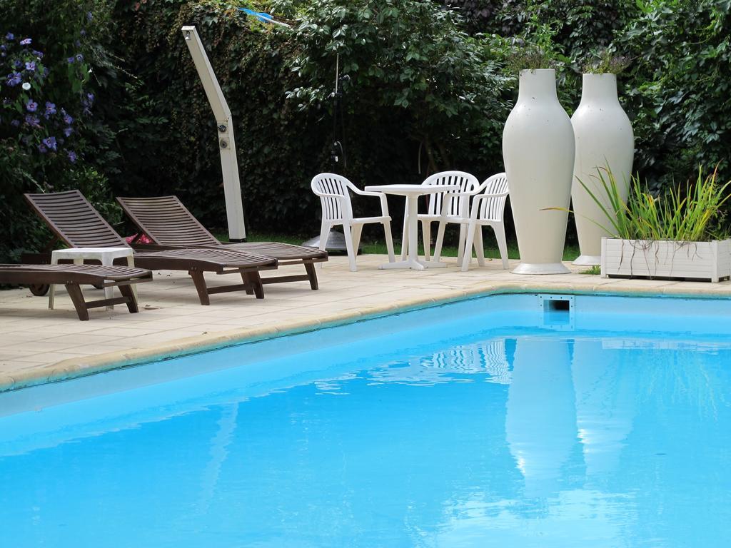 Logis Deshors-Foujanet Hotel Chamboulive Ngoại thất bức ảnh